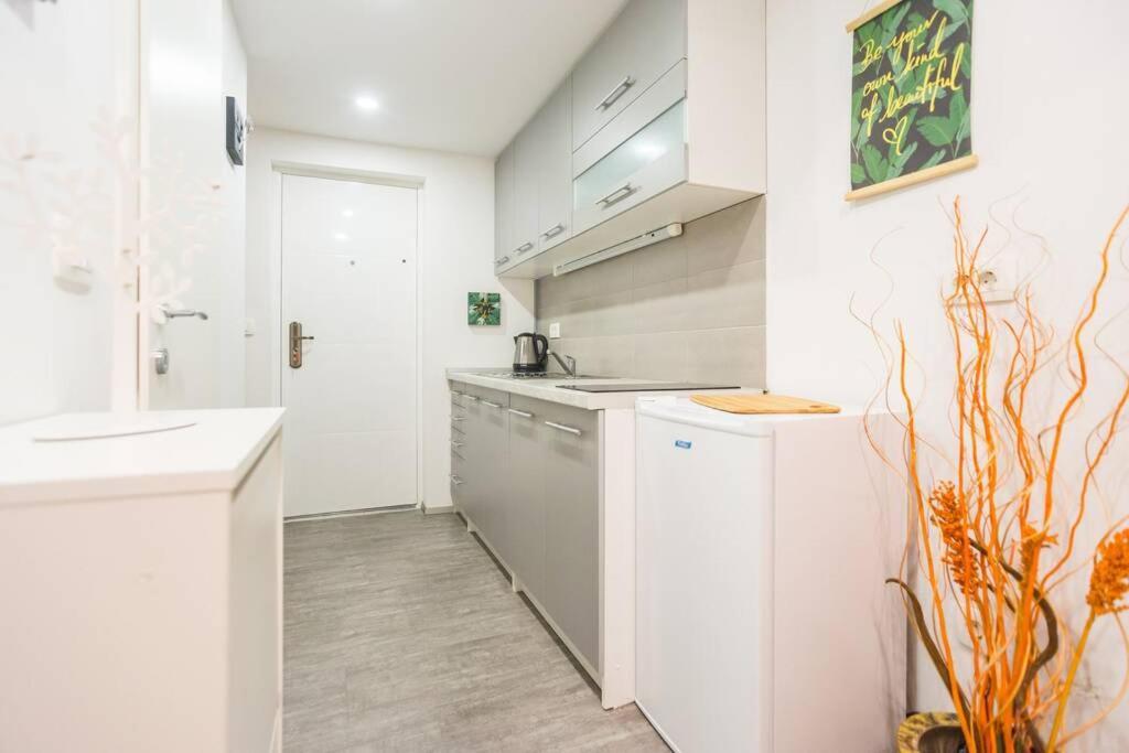 Apartma N'Poznam Tobacna 卢布尔雅那 外观 照片